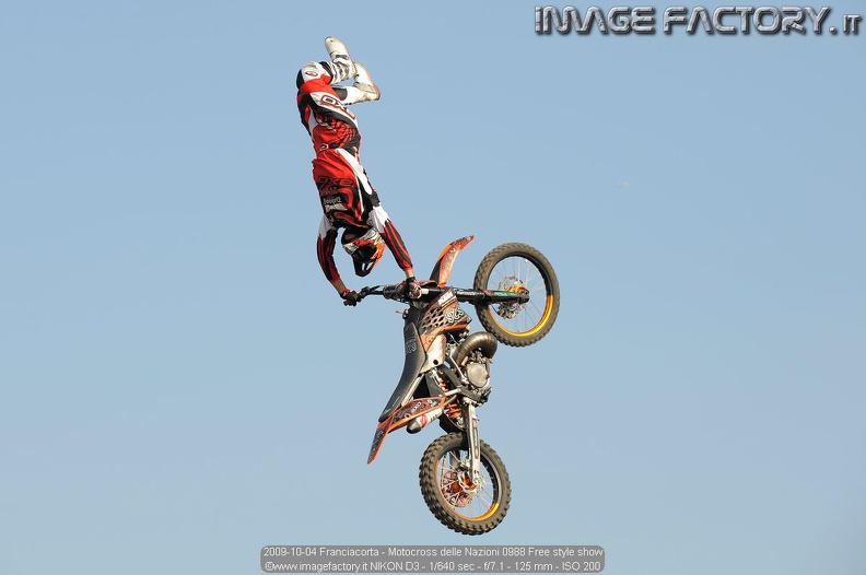 2009-10-04 Franciacorta - Motocross delle Nazioni 0988 Free style show.jpg